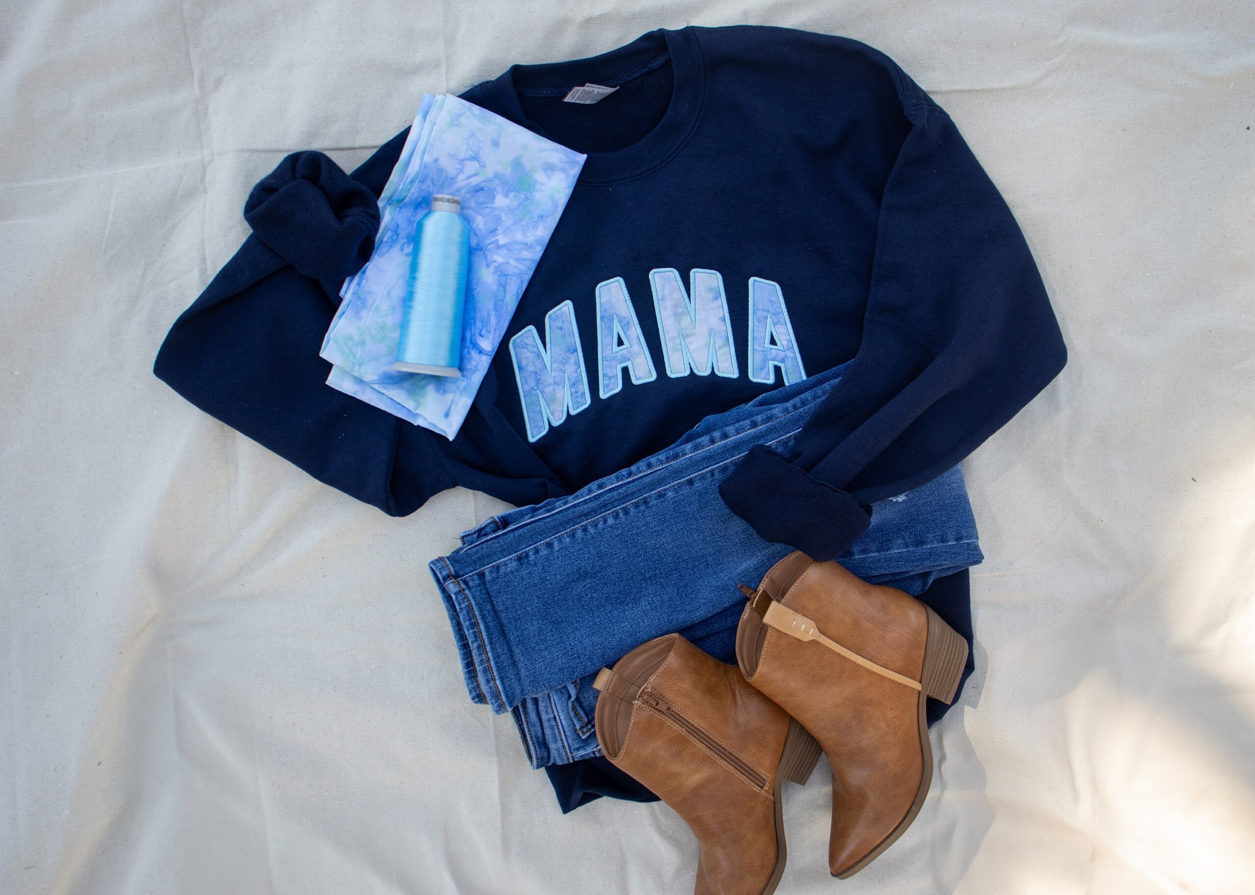 Blue 2024 mama sweatshirt